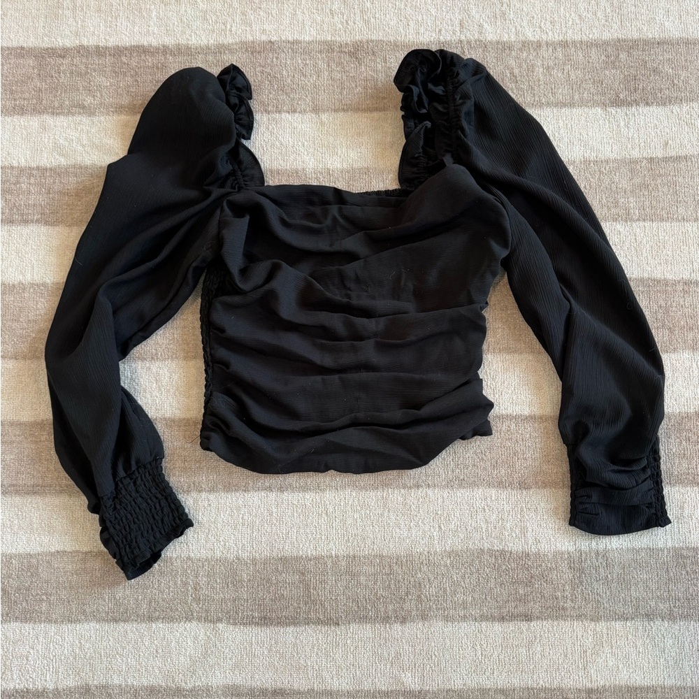 ASTR the Label Black Ruched Top